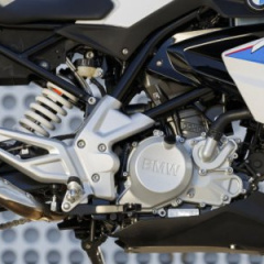 Родстер BMW G310R -на любых дорогах как дома