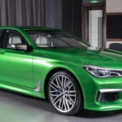 BMW M760Li в эксклюзивном цвете Rallye Green