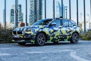 X2 в легком камуфляже замечен в Милане BMW 2 серия F87