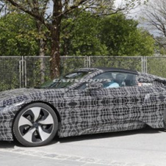 Родстеру BMW i8 Spyder удвоят запас хода