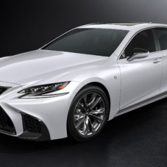 Новый «шестисотый» Lexus LS F Sport против Audi S8, BMW M760i и Mercedes-AMG S63