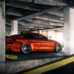 BMW M4 после тюнинга в ателье Liberty Walk