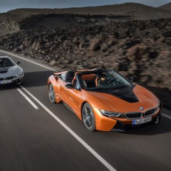 Баварцы показали свой гибридный спорткар i8 Roadster