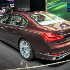 Баварцы решили переименовать роскошные BMW 7