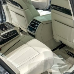 Баварцы решили переименовать роскошные BMW 7