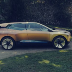 BMW iNext Vision Car сделает нашу жизнь проще и красивее