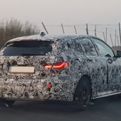 BMW 1 Series F40 с передним приводом замечен на дорогах