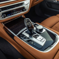 Первые официальные изображения BMW 7 серии Facelift 2019