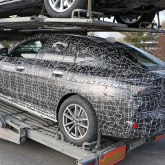 Первые фото четырёхдверного купе BMW i4 в полном камуфляже
