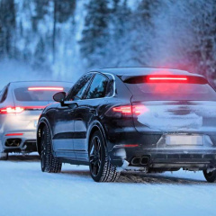 Предстоящий конкурент BMW X6 новый Porsche Cayenne Coupe замечен на тестировании в холодную погоду