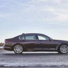 Новые подробности от BMW о новой 7-й серии Facelift и ее гибридных моделях