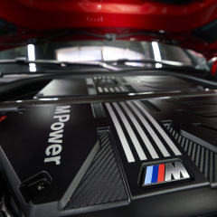 Баварцы официально представили свои мощные BMW X3 M и X4 M
