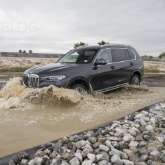 BMW X7- настоящий внедорожник!