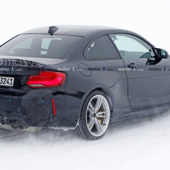 BMW M2 CS 2020 замечен на тестах в новом аэродинамическом обвесе