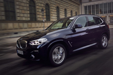 BMW X3 xDrive30e с подключаемым гибридным приводом представлен публике в Женеве BMW X3 серия F97