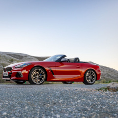 Версия BMW Z4 sDrive20i теперь стала доступна и в Европе