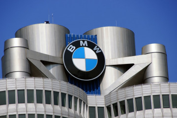 BMW Group приняла решение повысить цены с 1 апреля для россиян практически на все модели BMW BMW X4 серия F26