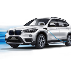 BMW 3 серии Long Version 2019 и новый X1 xDrive25Le покажут в Шанхае