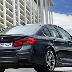 BMW M550i xDrive - спецмодель седана для Европы
