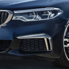 BMW M550i xDrive - спецмодель седана для Европы