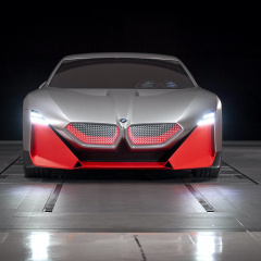 BMW Vision M NEXT - настоящий гибридный суперкар с подключаемыми модулями