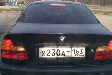 BMW :: 3 серия :: E46 Горит задний стоп сигнал BMW 3 серия E46