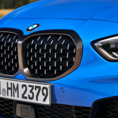 Интересные новости о переднеприводном BMW M135i xDrive 2019