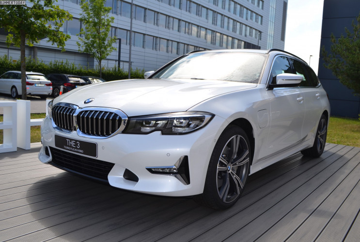 Как заказать уникальную курсовую работу по автомобильной промышленности BMW 3 серия G20-G21