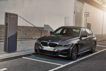 3-я длинная версия гибрида BMW 330Le появилась в Китае BMW PHEV Все PHEV