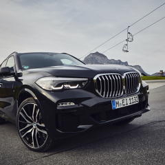 BMW объявила о выходе на рынок совершенно нового BMW X5 xDrive45e