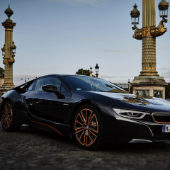 Баварцы представили коллекционную версию BMW i8 Ultimate Sophisto Edition