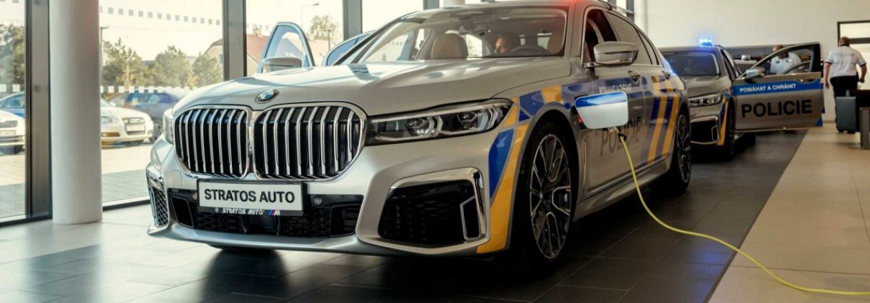 BMW 745Le xDrive поступил на службу в полицию