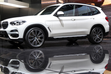 Анонсирован новый гибрид BMW xDrive30e BMW X3 серия F97