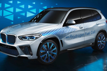 BMW X7 xDrive50i получит водородный двигатель BMW X7 серия G07