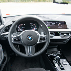 Новые BMW 1 серии M135i xDrive и 120D xDrive вышли на европейский рынок