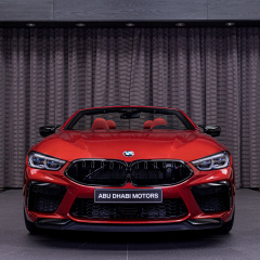 Новый BMW M8 Competition Convertible (F91) в цвете Motegi Red