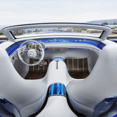 Кабриолет Mercedes-Benz Vision Maybach 6 только появившись, сразу стал мировой сенсацией