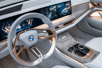BMW разработали инновационный руль BMW Мир BMW BMW AG
