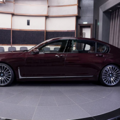 BMW Абу-Даби Моторс представил BMW 7 серии LCI G12 после фейслифтинга