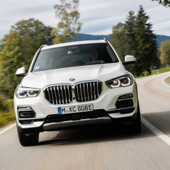 Новый плагин-гибрид 2021 BMW X5 хDrive45e 2021