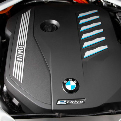 Новый плагин-гибрид 2021 BMW X5 хDrive45e 2021