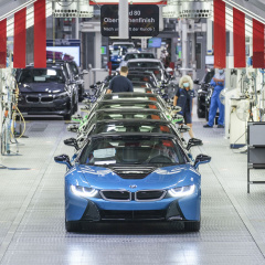 18 последних автомобилей BMW i8 покинули завод BMW в Лейпциге