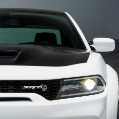 Самый мощный седан в мире Dodge Charger SRT Hellcat Redeye 2021 дебютирует с 797 л.с.