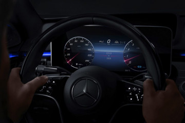 Mercedes представил информационно-развлекательную систему нового Mercedes S-Class - конкурента BMW 7 серии BMW Другие марки Mercedes