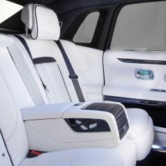 Обновленный Rolls-Royce Ghost 2021 года : c новым дизайном и мощным V12