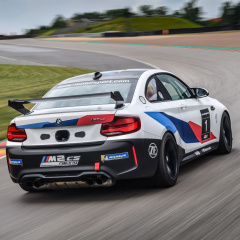 BMW M2 CS Racing - на трассе нет ему равных