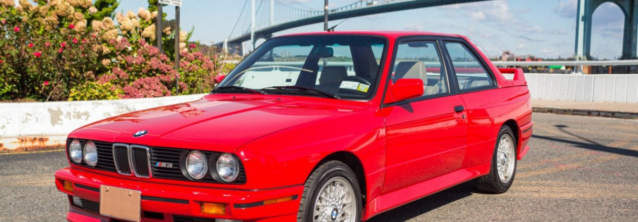 BMW M3 1991 года оценили в 76 500 $