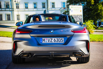 2 дв. кабриолет Z4 Roadster 3.0i 231 / 5900 6МКПП с 2003 по 2006 BMW Z серия Все BMW Z