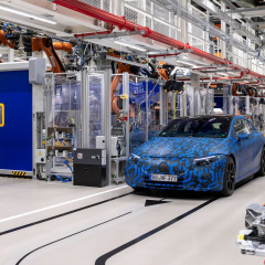 Представлен конкурент BMW i7- электрический седан Mercedes EQS c 700 километрами пробега между зарядками