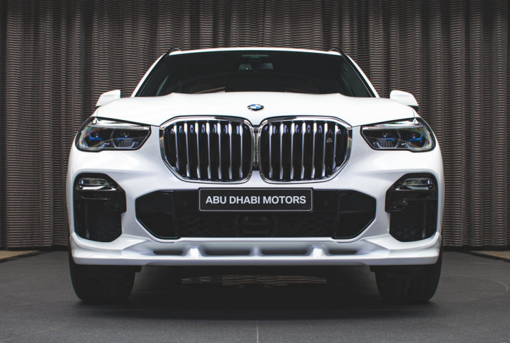 Как заказать уникальную курсовую работу по автомобильной промышленности BMW X5 серия G05
